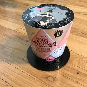 Benefit makeup kit brow warm golden blonde